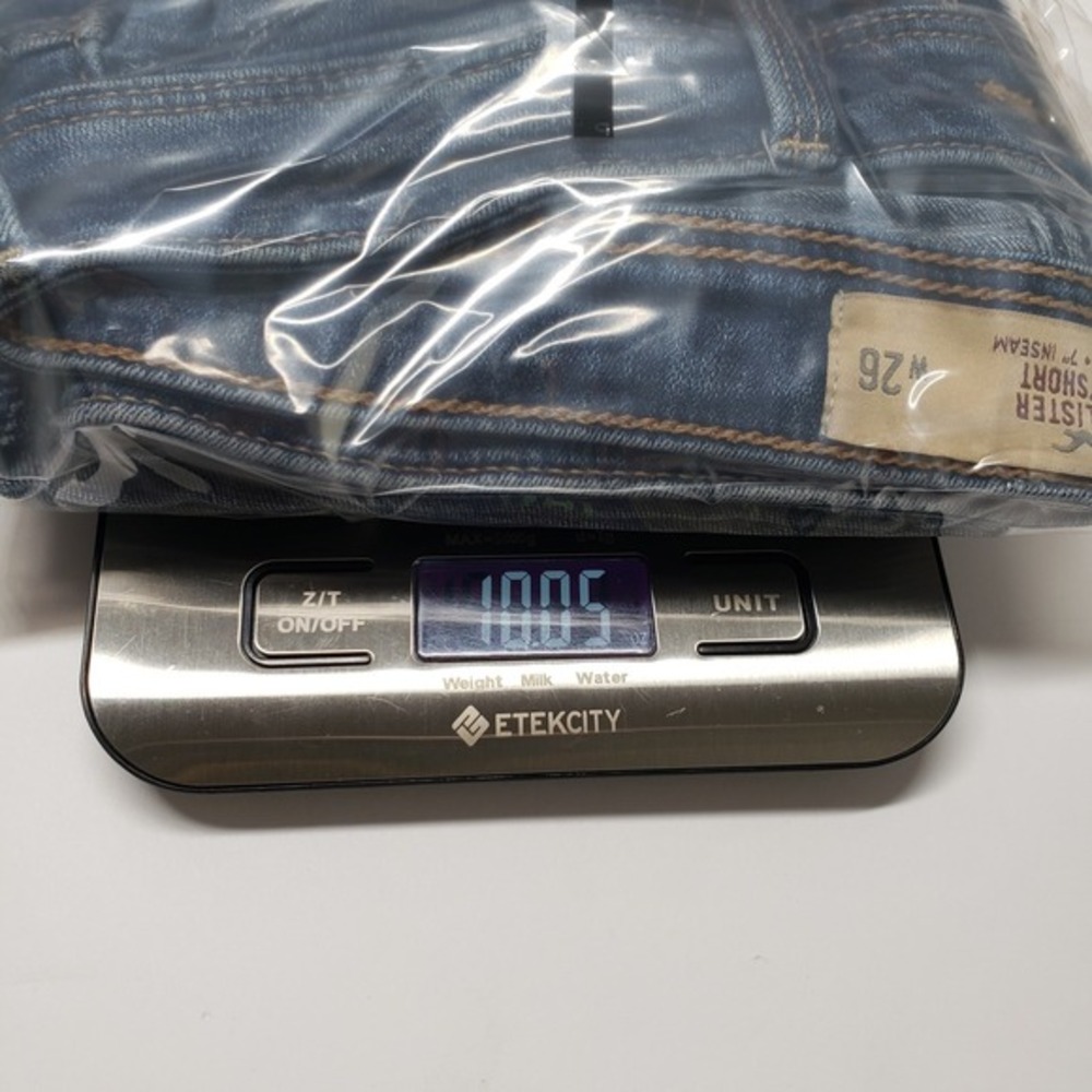 Hollister Low Rise Denim Shorts Womens 3 W26 Blue Cuffed Distressed Medium Wash - Picture 14 of 14